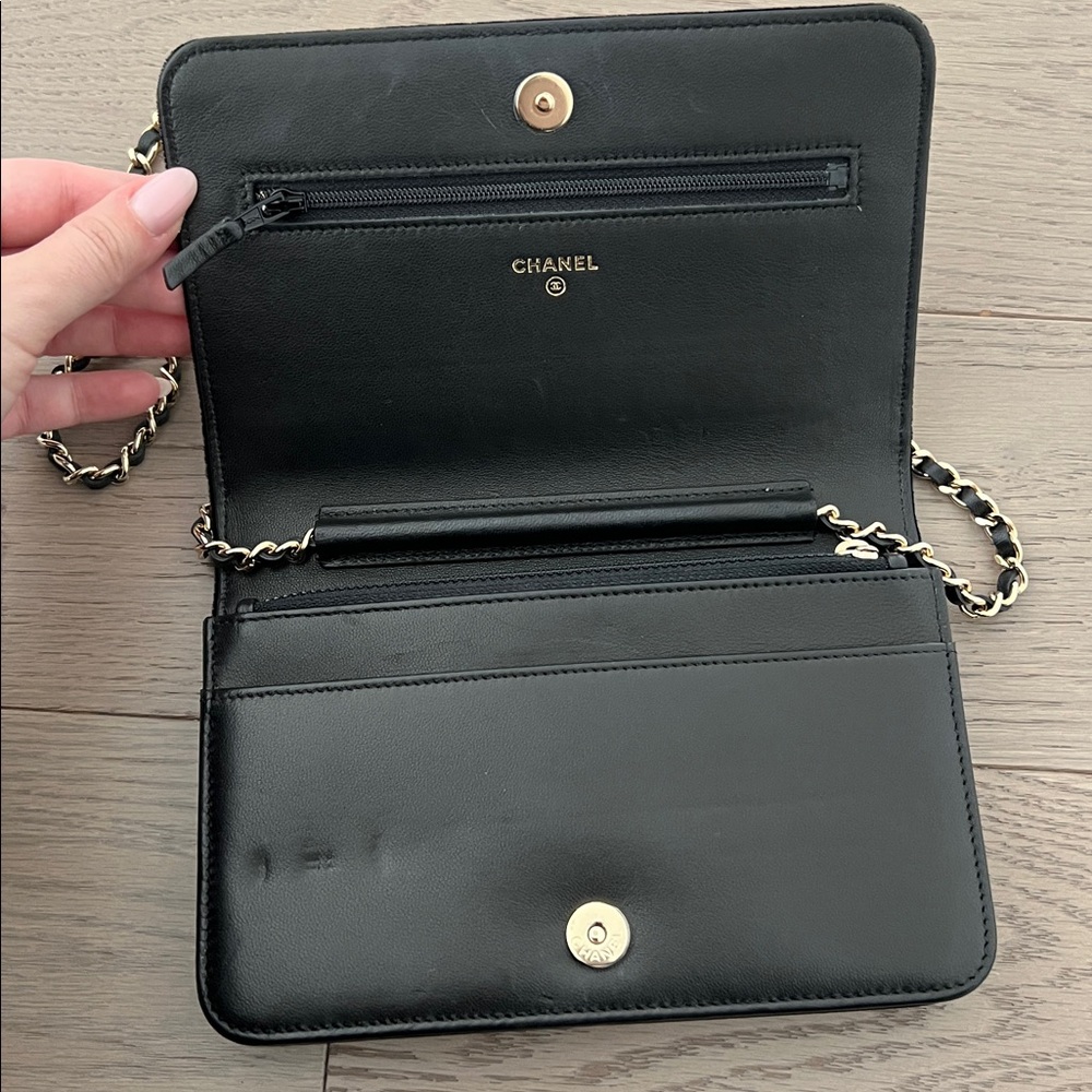 Chanel WOC velvet and pearl - Picture 4 of 6